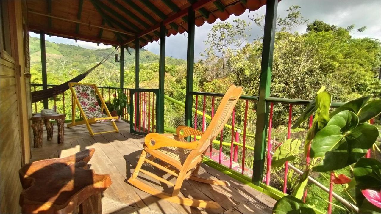 La Acuarela, Posada De La Monita Перейра Екстериор снимка